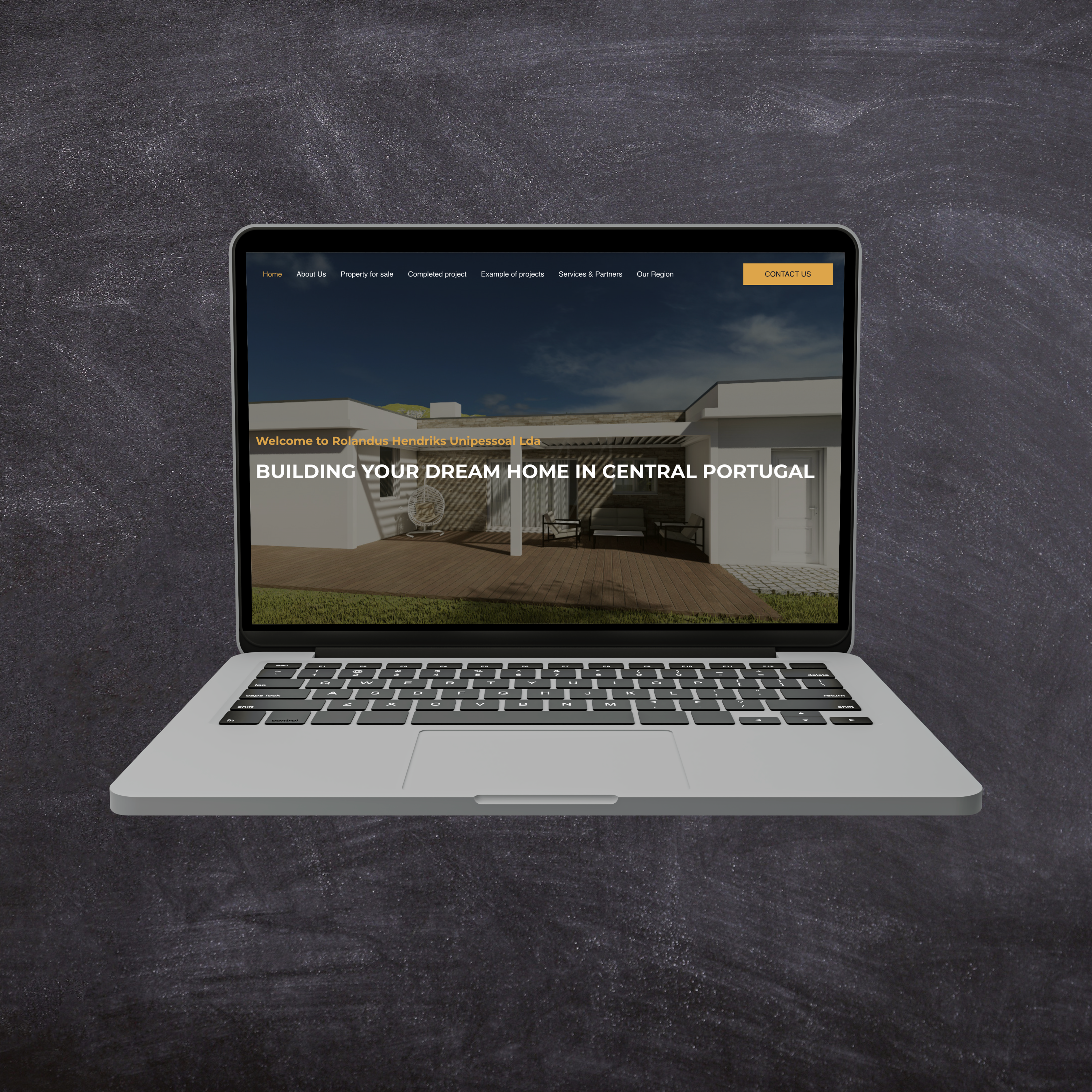 Website de alojamento local feito pela SJMedia com uma edição de imagem sob um fundo escuro